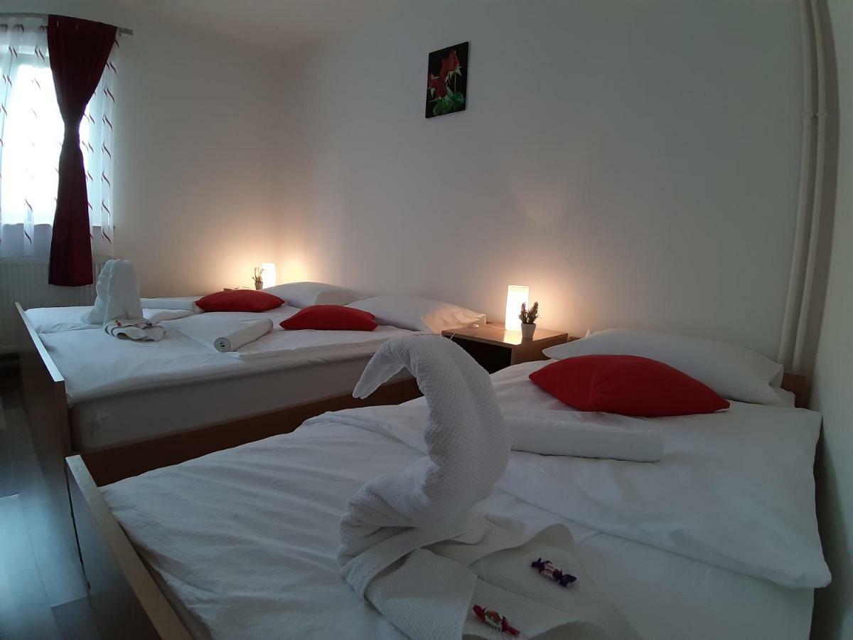 House Naomi Apartment Grabovac  Luaran gambar
