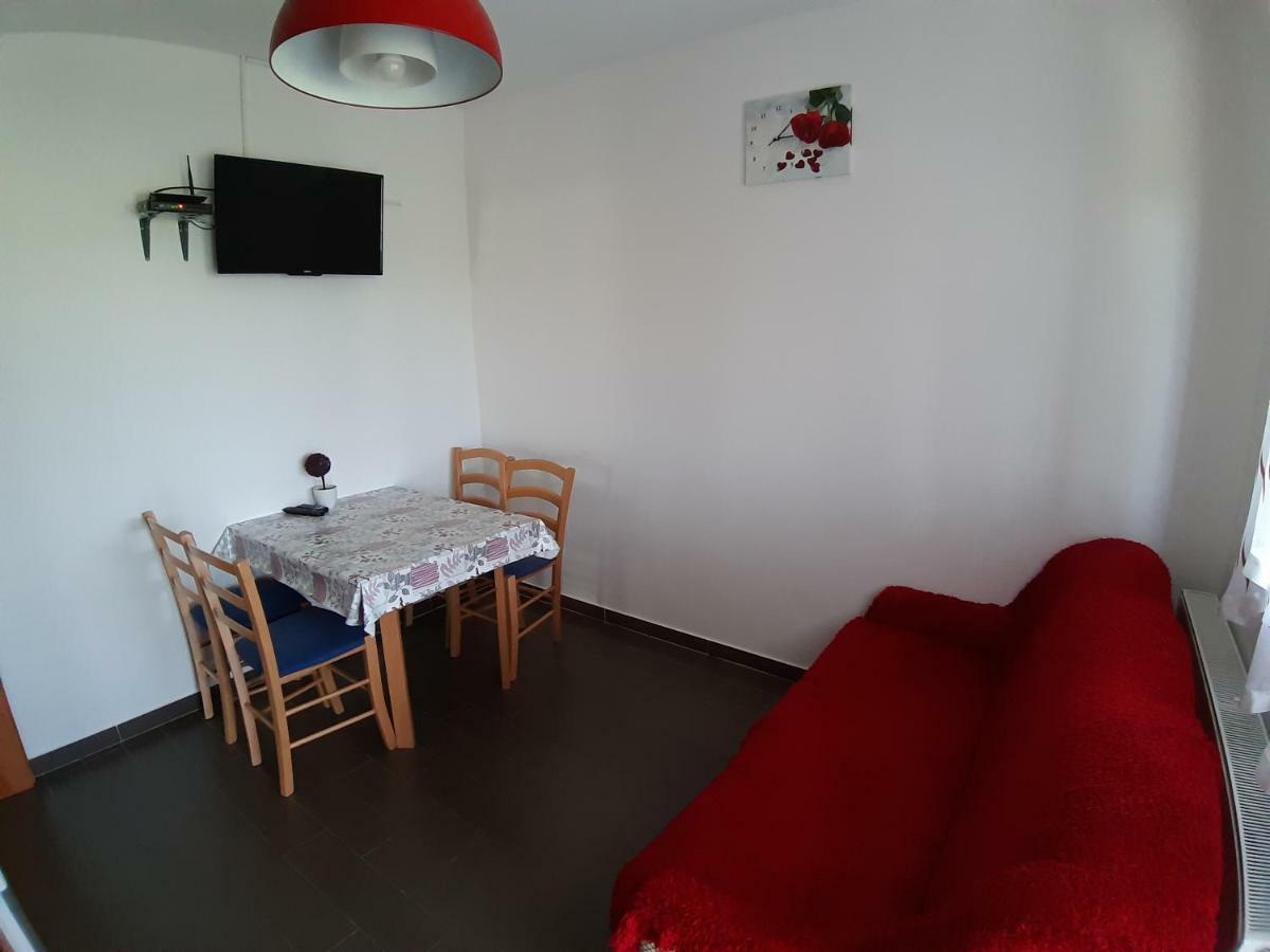 House Naomi Apartment Grabovac  Luaran gambar